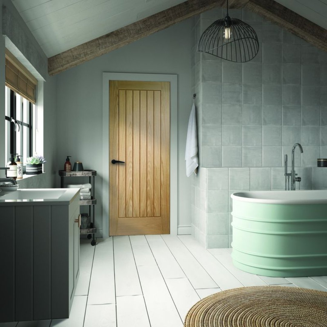 It's the long Easter bank holiday soon!🐥

Planning on a working on a house revamp with the extra time off?

Shop our range of next day delivery doors to get started! 🚪

doorsuperstore.co.uk/browse/interna…