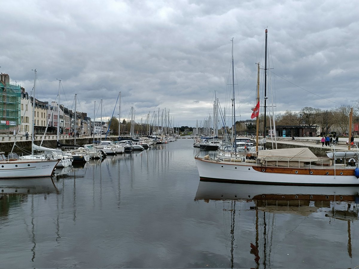 [ 🔵🔵 1er Congrès <a href="/AFARM_SAMU/">AFARM</a> 🔵🔵 ]

L'association vient d'arriver à Vannes pour son tout premier congrès.
On se donne rendez-vous dès demain, Lundi 03 et Mardi 04 Avril 2023.

<a href="/yrouet/">Yann Rouet</a> <a href="/AlexandreMaluga/">maluga alexandre</a> #JonathanBoulet <a href="/solagnemyriam/">solagne myriam</a> <a href="/BeaFClare/">Beatrice Clare Foulquié</a> <a href="/giraud_brice/">Giraud Brice</a> #SophieDucarre