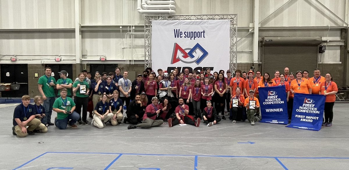 Best Day Ever! Winning the FIM Macomb District with these amazing Alliance partners: 3175 Knight Vision, 5460 Strike Zone Robotics, and 6085 Green Devil Bots; Thanks for this amazing ride!
#2604ourlegacy
#ChargedUp
#robotsareback