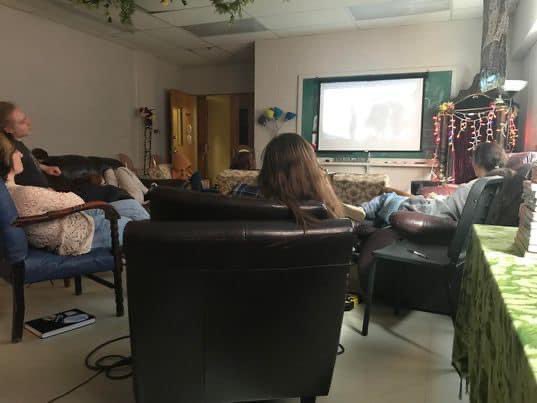 HVHS_NB's tweet photo. On Friday evening, members of the Climate Action Goup 🌎 🌱 met for a delicious and waste-free vegetarian potluck and watched the powerful documentary, Before the Flood. They ended the evening with a thoughtful discussion of practical options for postive change. 🌳🌊🌅 https://t.co/Arn86G8FLz