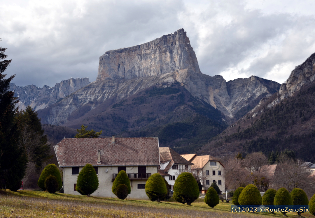 routezerosix's tweet photo. @couttetlovera Le Mont Aiguille à Clelles-en-Trièves
#MontAiguille #Clelles #Trieves #Isere #MagnifiqueFrance #Vercors https://t.co/QRs7cUucl4