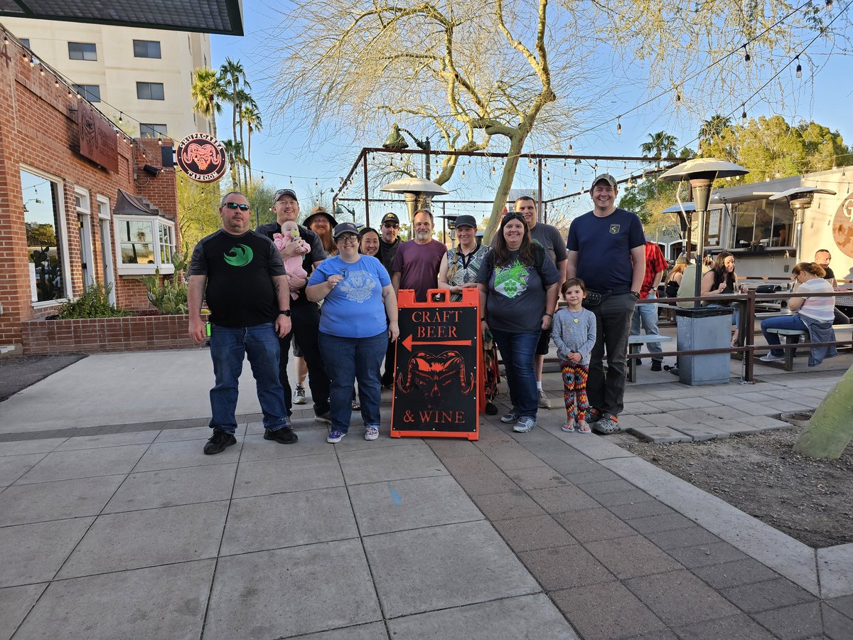 @ingress @NianticLabs @FevGames Ingress agents met up in Mesa,AZ for our 2nd return to in-person First Saturday. #Ingress #IngressFS #fevgames #seeyououtthere