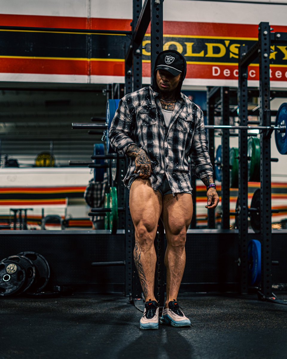 AcktivCeo_'s tweet photo. Go Get it #KristopherDavis #Fitness #gym #GoldsGym #Model https://t.co/A45AT2tDHn