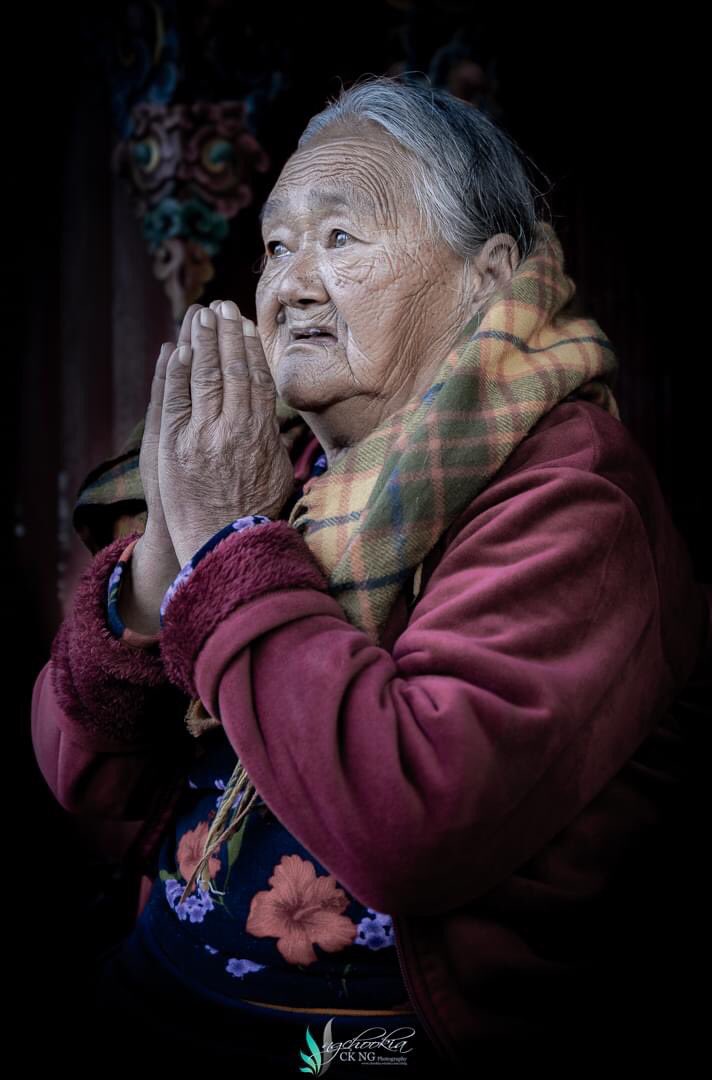 chookia's tweet photo. Life On The Street  II Buddha Stupa - Nepal 
街拍 II 博达哈大佛�� - 加德满都 - 尼泊尔 颜色系列 # 1

#kathmandu #nepal #lifeofstreet  ##traveller_stories #travelphotographyasia #travelphotographer #adventurer #adventuretime #mytravelgram https://t.co/LsVLz376ud