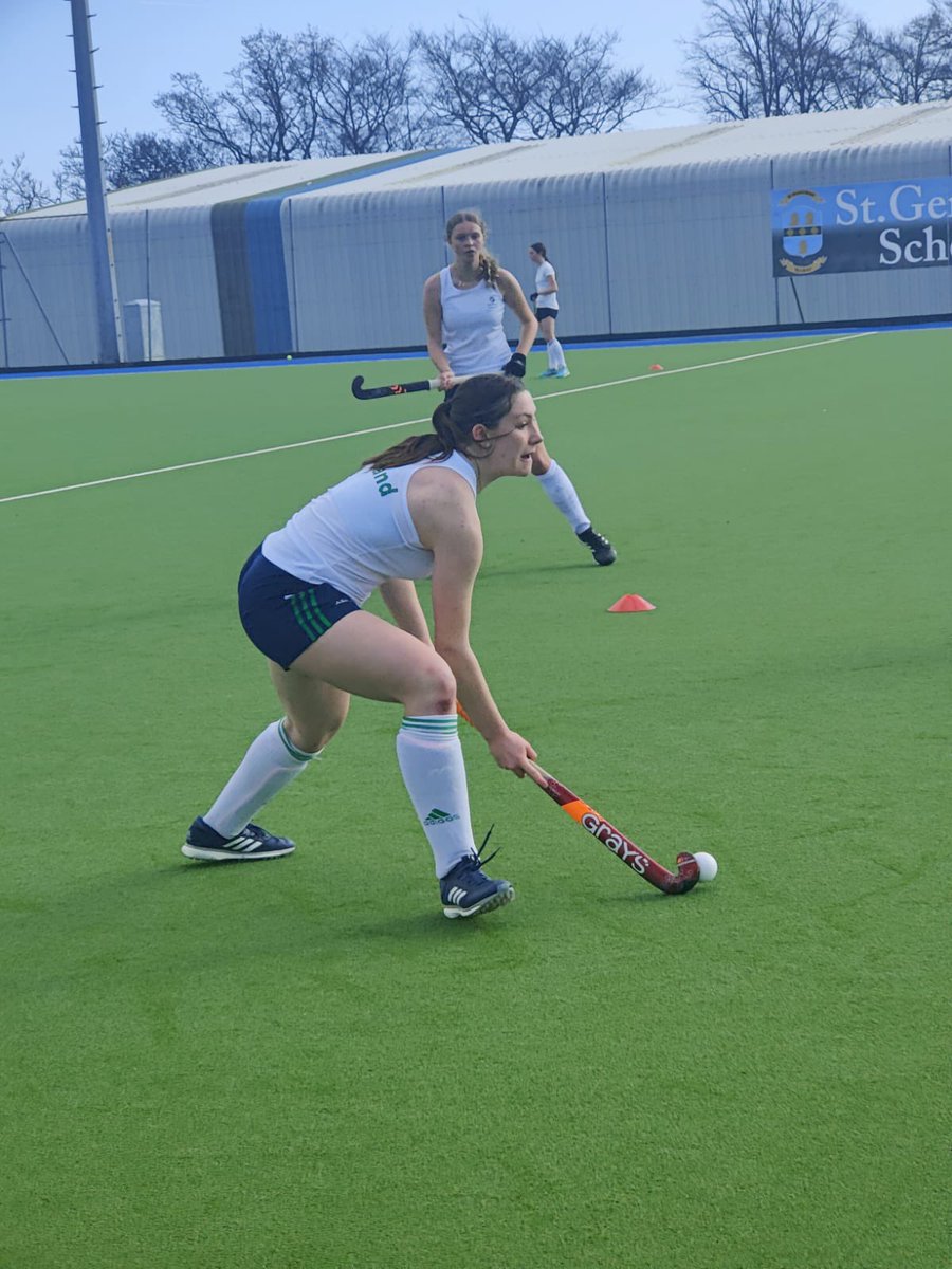 IreGirlsJAG's tweet image. Huge thanks to @StGerardsSch for the use of their fantastic facilities. Last U16 training session before Germany. Also a big thanks @DFitzy23 for taking GKs