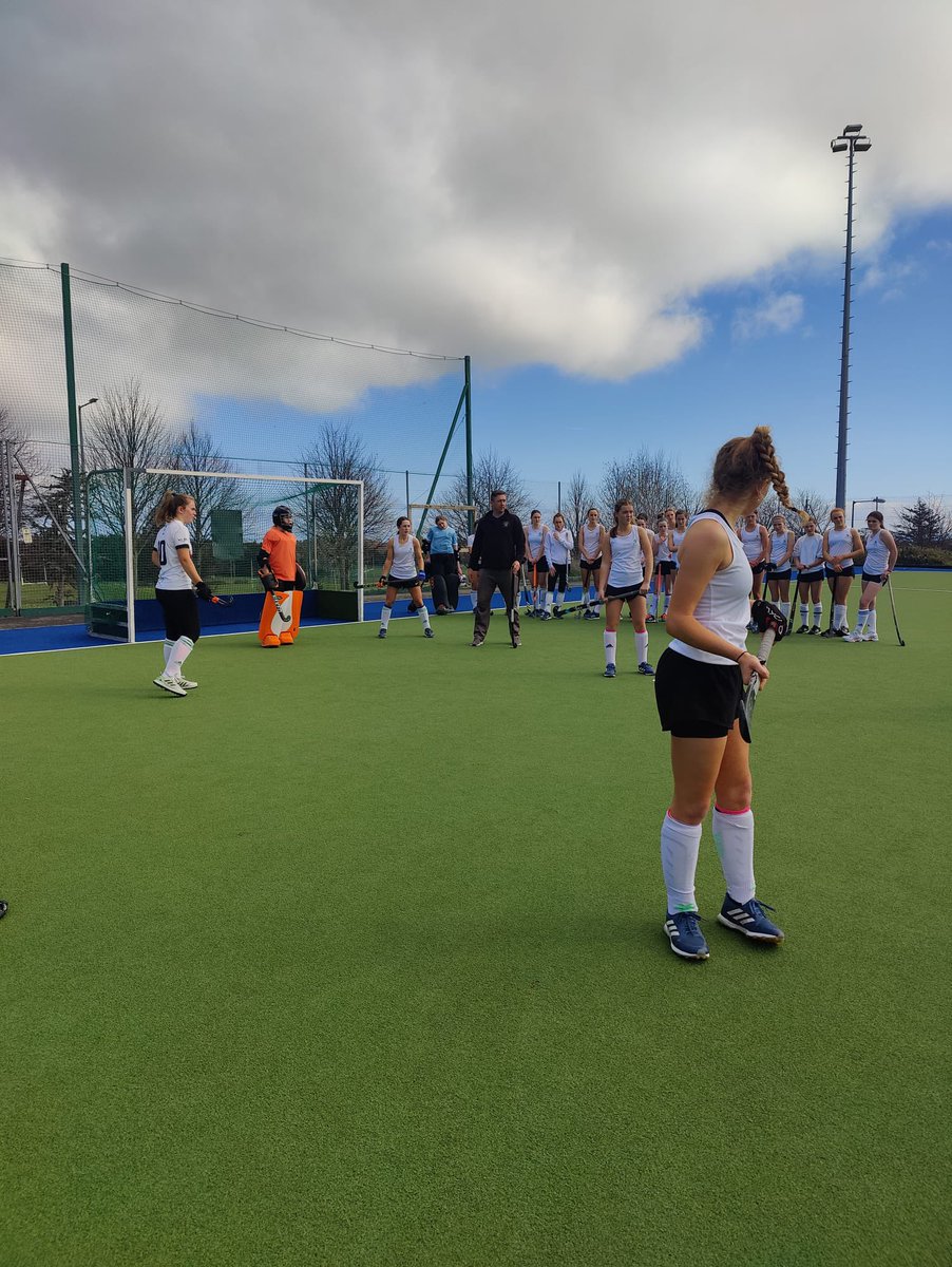 IreGirlsJAG's tweet image. Huge thanks to @StGerardsSch for the use of their fantastic facilities. Last U16 training session before Germany. Also a big thanks @DFitzy23 for taking GKs