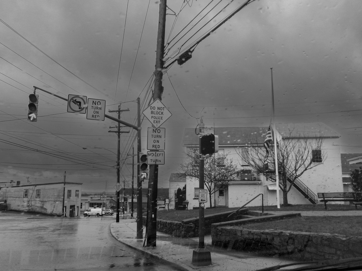 FranLuke123's tweet image. Linwood, PA 2022

#photographoftheday #streetphotography #picoftheday#streetpic #streetsnap #blackandwhitephotography#blackandwhitephoto #linwood #kodakpixpro#pixprofz55 #sky