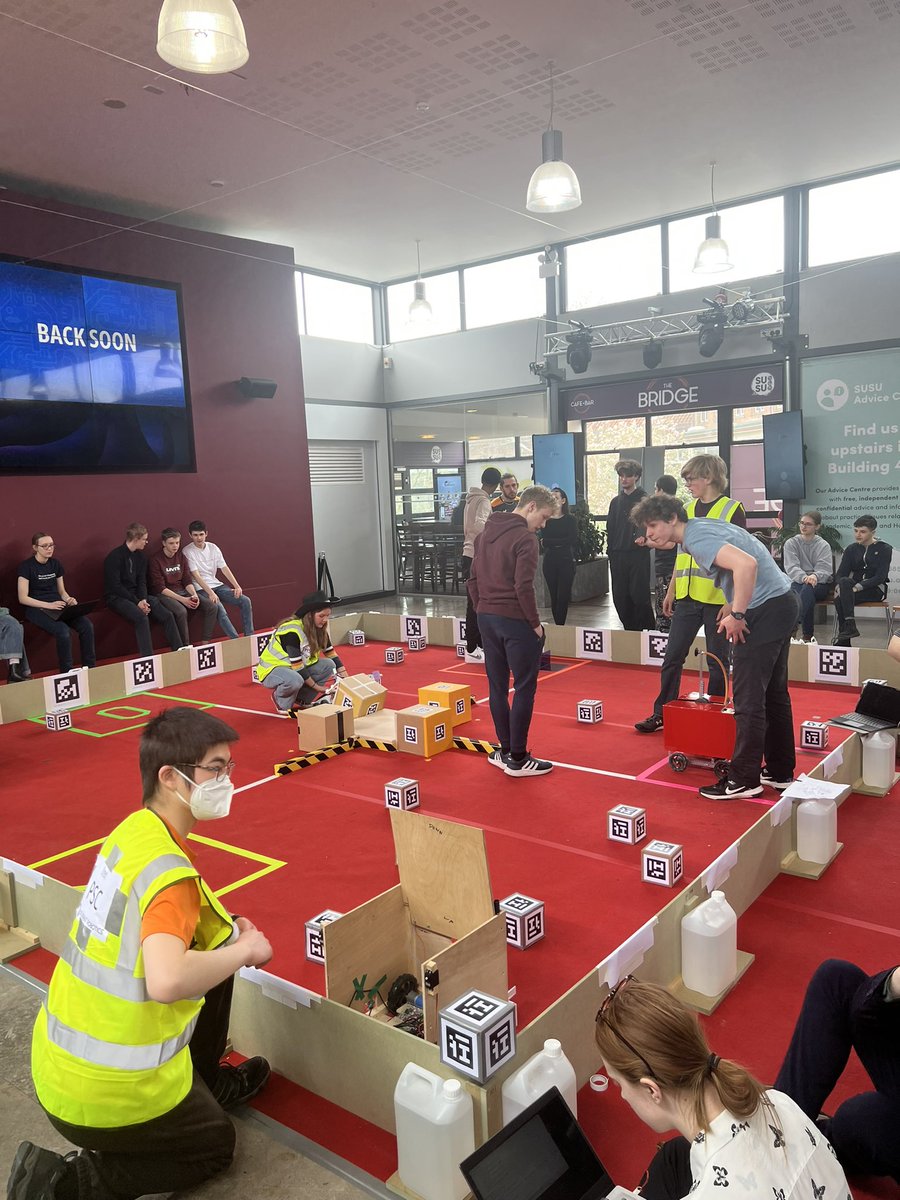 Student Robotics tweet media