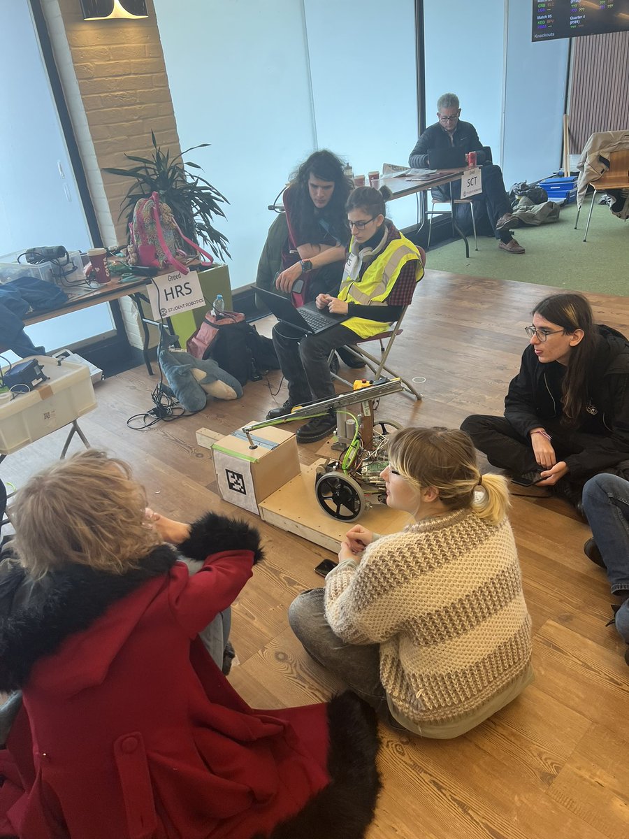 Student Robotics tweet media