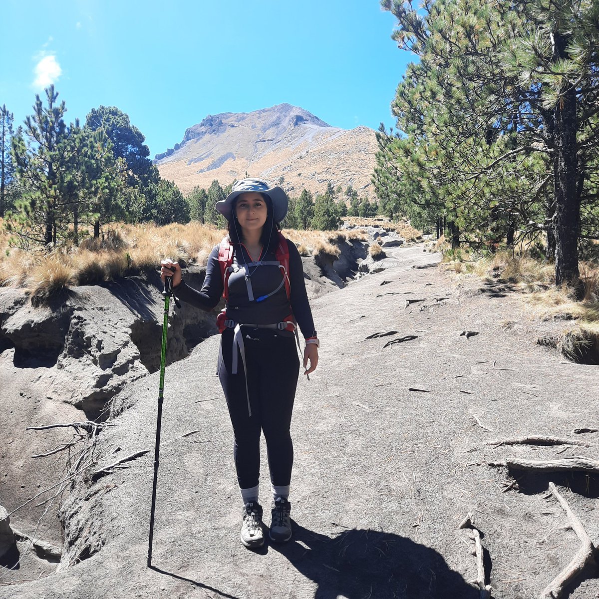 Josa_BL's tweet photo. Volcán La Malinche 🇲🇽 4,420msm. https://t.co/8jTr3GN8NZ