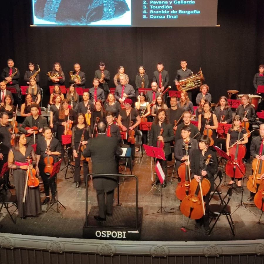 sinfonicaponfe's tweet photo. Algunas imágenes del concierto de ayer.
#ponferradaesmusica #ospobi https://t.co/ZisjizR5of