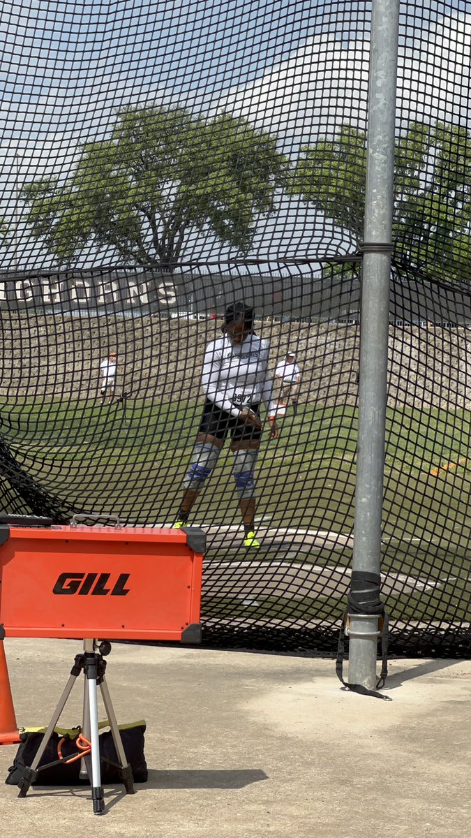 Larhodes1's tweet photo. @Kacienichole_ has done something no-one has done in @CainGirls history…advance to the finals in both the shot put 7th and discus 6th(PR 148’9) at Texas Relays! #notdone #stayhumble #stayfocused @mrhodesteam @TexasTFXC https://t.co/F3y2tJzd1z