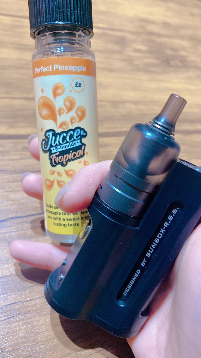 yukiko04270's tweet photo. 放置のSUNBOX😆
おやすみなさい🥱
#vape
#SUNBOX
#vape好きな人と繋がりたい https://t.co/MhPrx8xDrV