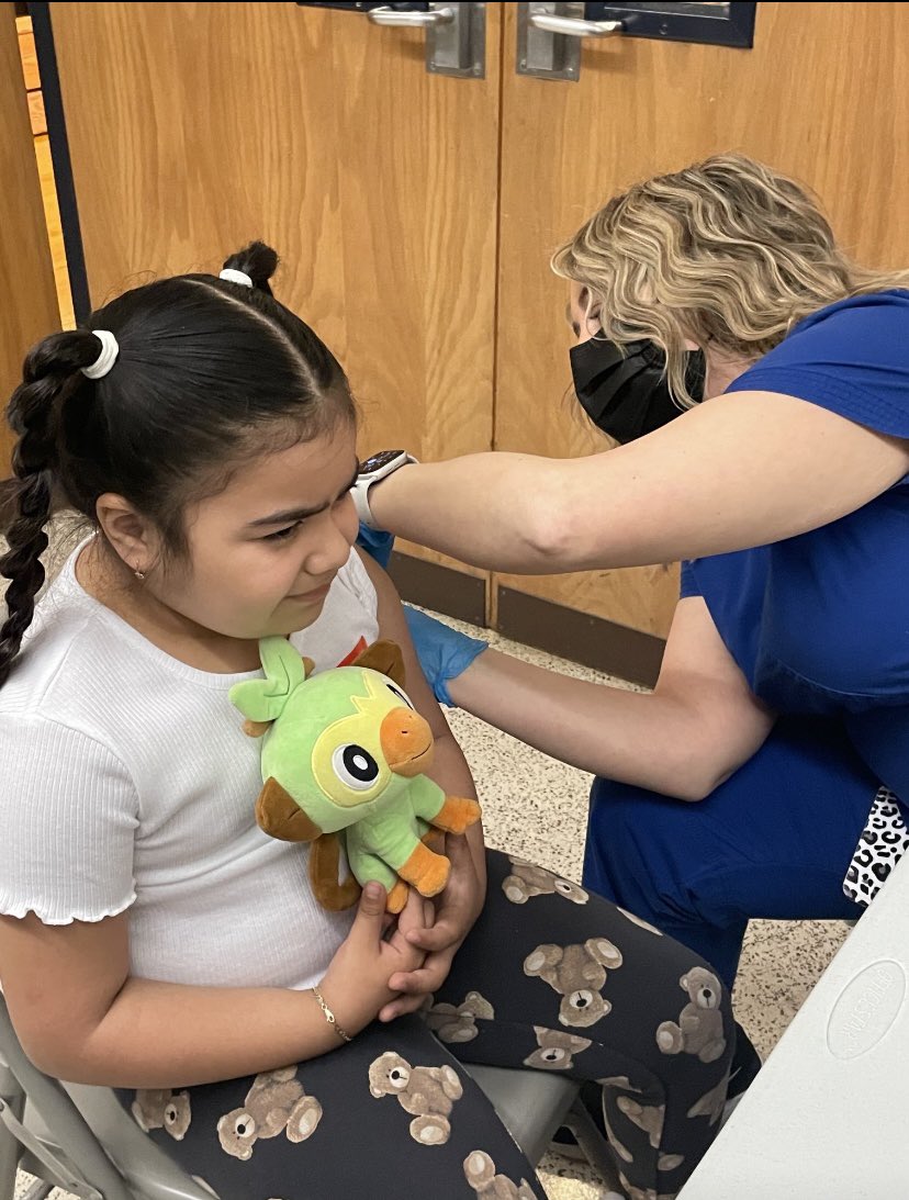 JCPS APRNs are leading immunization clinics across L’ville to ensure every child has access to vaccines that will keep them safe, healthy & in school. Over 1000 children have been reached so far this year. 58% are children with Medicaid & 30% have no health ins. #AccessMatters