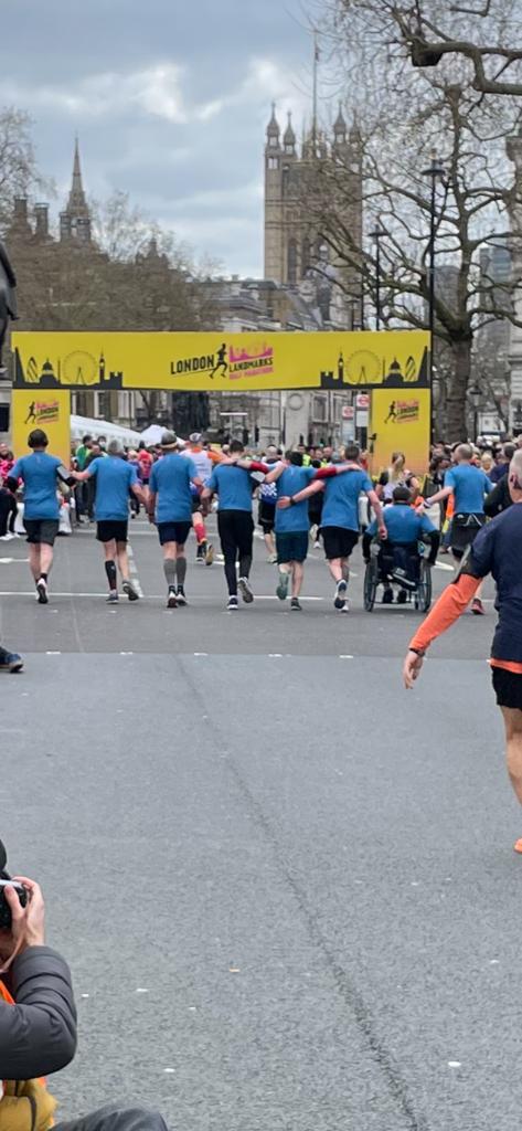 jbillers's tweet photo. #teamworkmakesthedreamwork #impossiblepossible
Big thanks to my support team! @LLHalf completed, supporting the wonderful @RNOHnhs @thernohcharity https://t.co/Dhia0BHZTZ