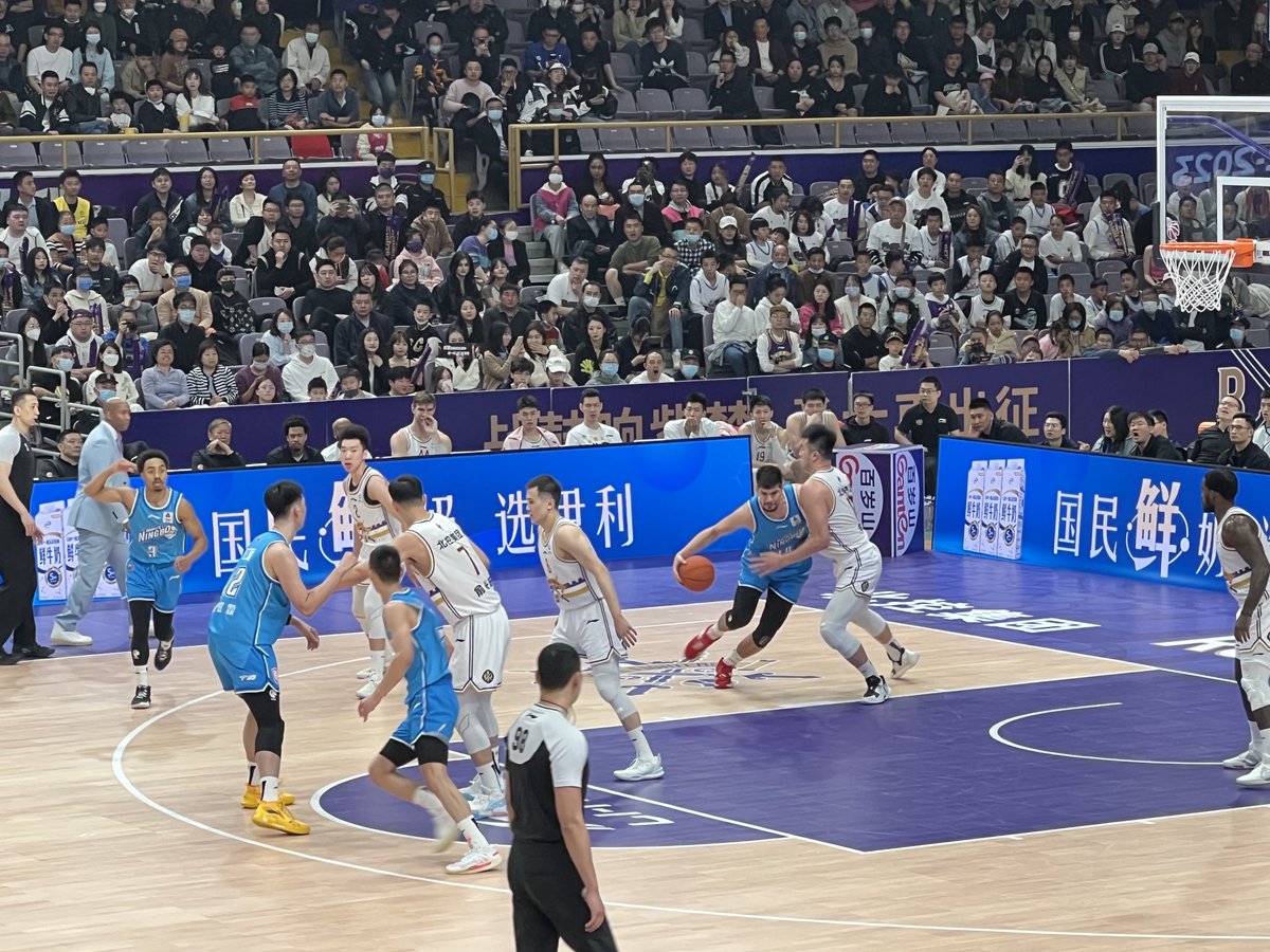 Basketball is big in China. At my first game—Beijing Royal Fighters vs. Ningbo Rockets—and glad to see Americans on both teams and NYC legend Stephon Marbury as Beijing coach. ⁦