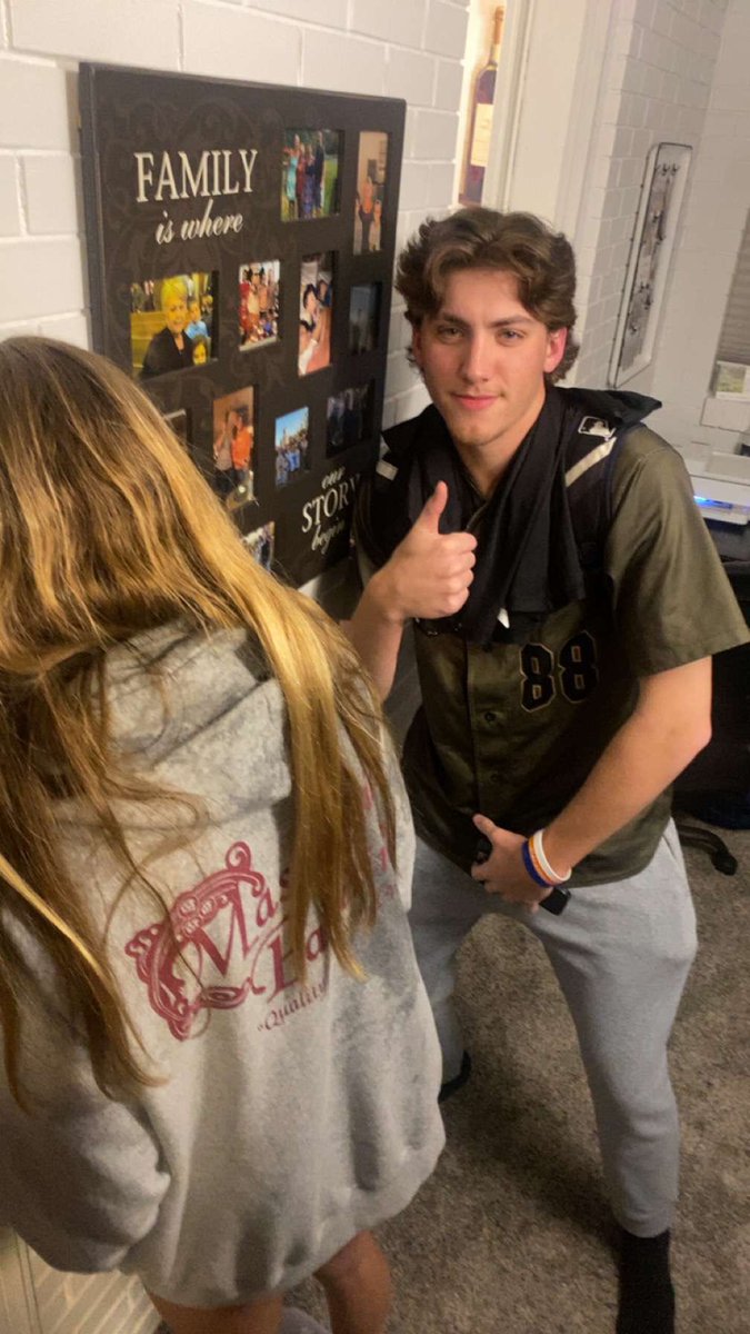 NHS_assassin_'s tweet photo. Ava Wilson out by Weaver and Danny https://t.co/waVRwRzQTT