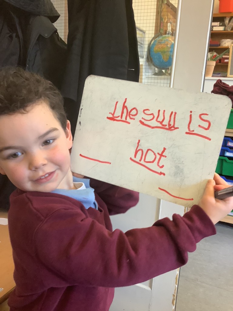 OakfieldPrep's tweet photo. Writing practice in Lower Foundation suggesting someone is getting ready for summer! ☀️

#oakfieldpreprep #summer #lowerfoundation #english #holidays #worldofopportunity https://t.co/rBH4D9uNDY