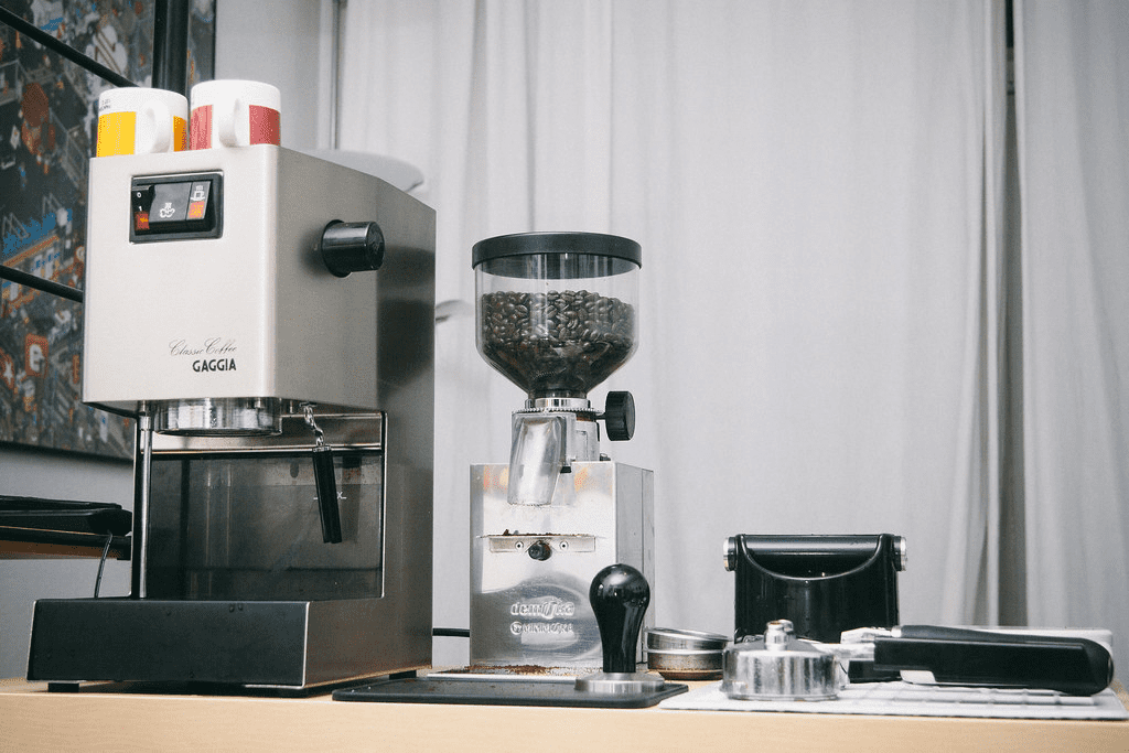 BibiCoffeecom's tweet photo. Best Small Espresso Machine

  Is enjoying a delicious espresso your daily habit? Want to save your budget by making this favorite drink at home? Therefore, finding a small coffee machine that occupies a minimal area is a wise choice. #BuyingGuides

https://t.co/WZnaVKb8Td https://t.co/wOW5ptGIHJ