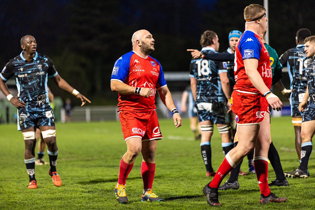 Très heureux de retrouver les terrains , l’équipe et la victoire !! 🖐🏻… <a href="/FCGrugby/">FC Grenoble Rugby #AllezFCG</a> #papyfaitdelaresistance