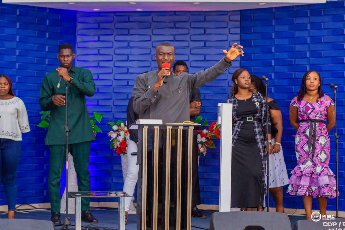 piwc_michelcamp's tweet photo. When you are in captivity with the Holy Spirit, three things happen:
I. Your mind is consumed by the fire
II. Your will is consumed by the fire
III. Your emotions are consumed by the fire of God.
#FireConference23
#CommunionSunday
#PIWCMichelCamp
#PossessingTheNations https://t.co/cMZi8zaBSt