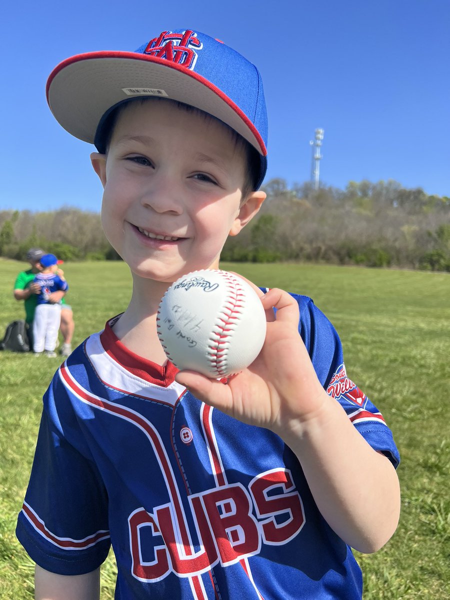 CoachMWilliams's tweet photo. Great way to spend a morning at the ball park. A game ball and a big win! https://t.co/8Lp0jYWV4q