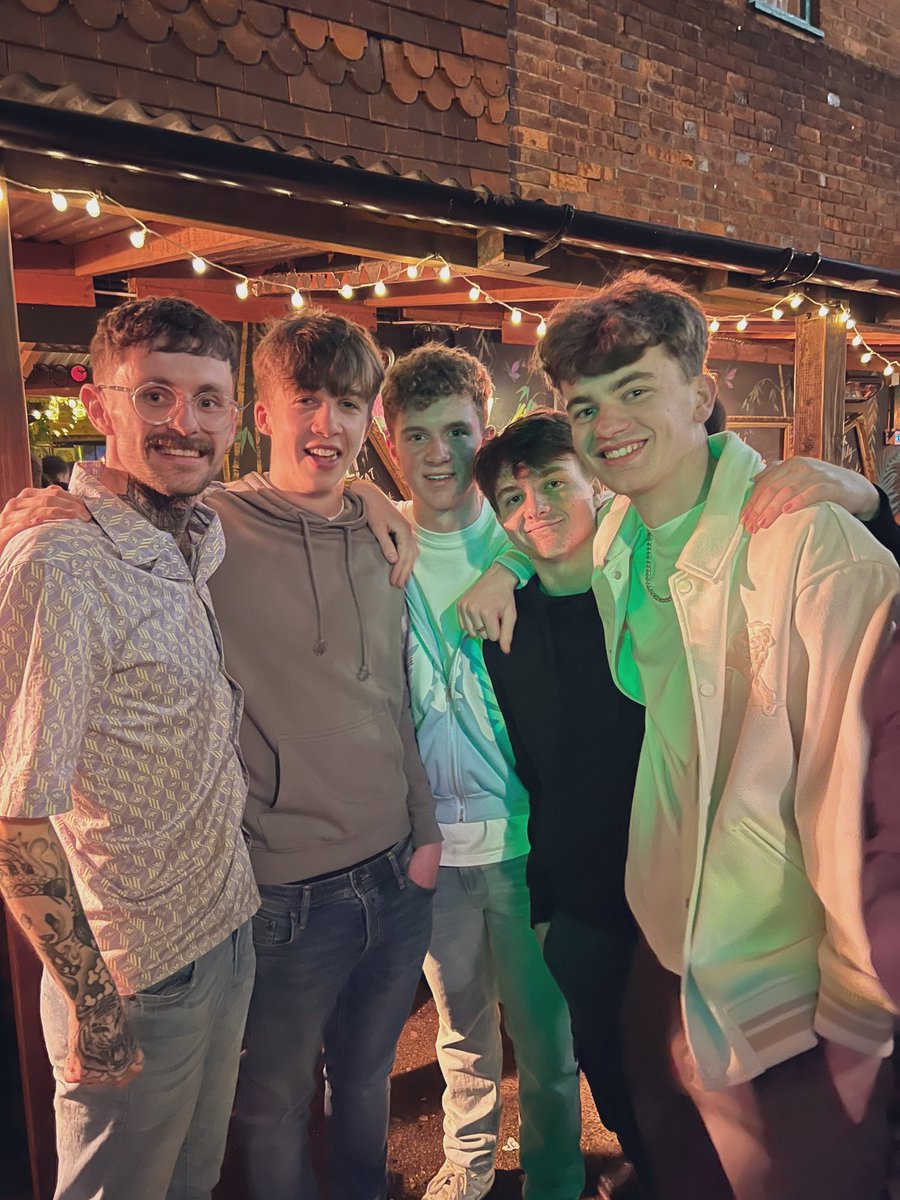 Ryan Taylor tweet media