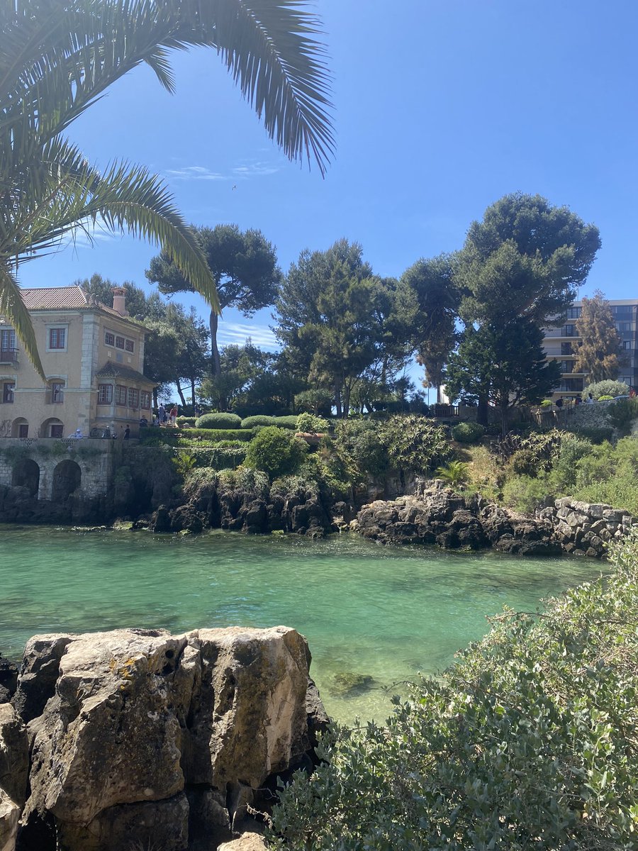 deidarraa's tweet photo. Cascais, au Portugal c’est d’une beauté mais je suis tombée amoureuse de la ville bye https://t.co/JLGzIEeftE