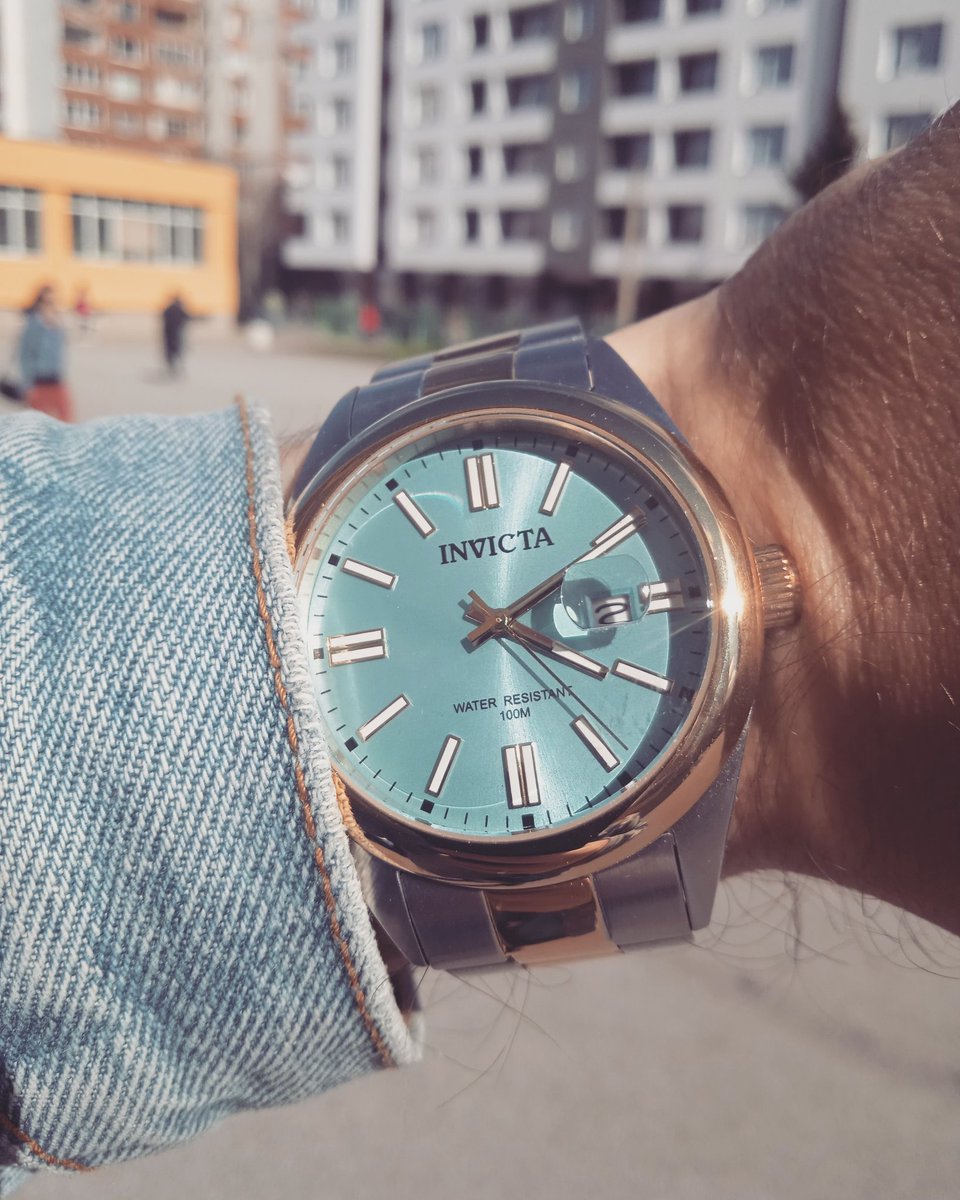 Zvezdichko's tweet photo. Wrist shot of the day #Invicta #invictawatch #ProDiver #туитързле #многозле https://t.co/n1RDh02VKm