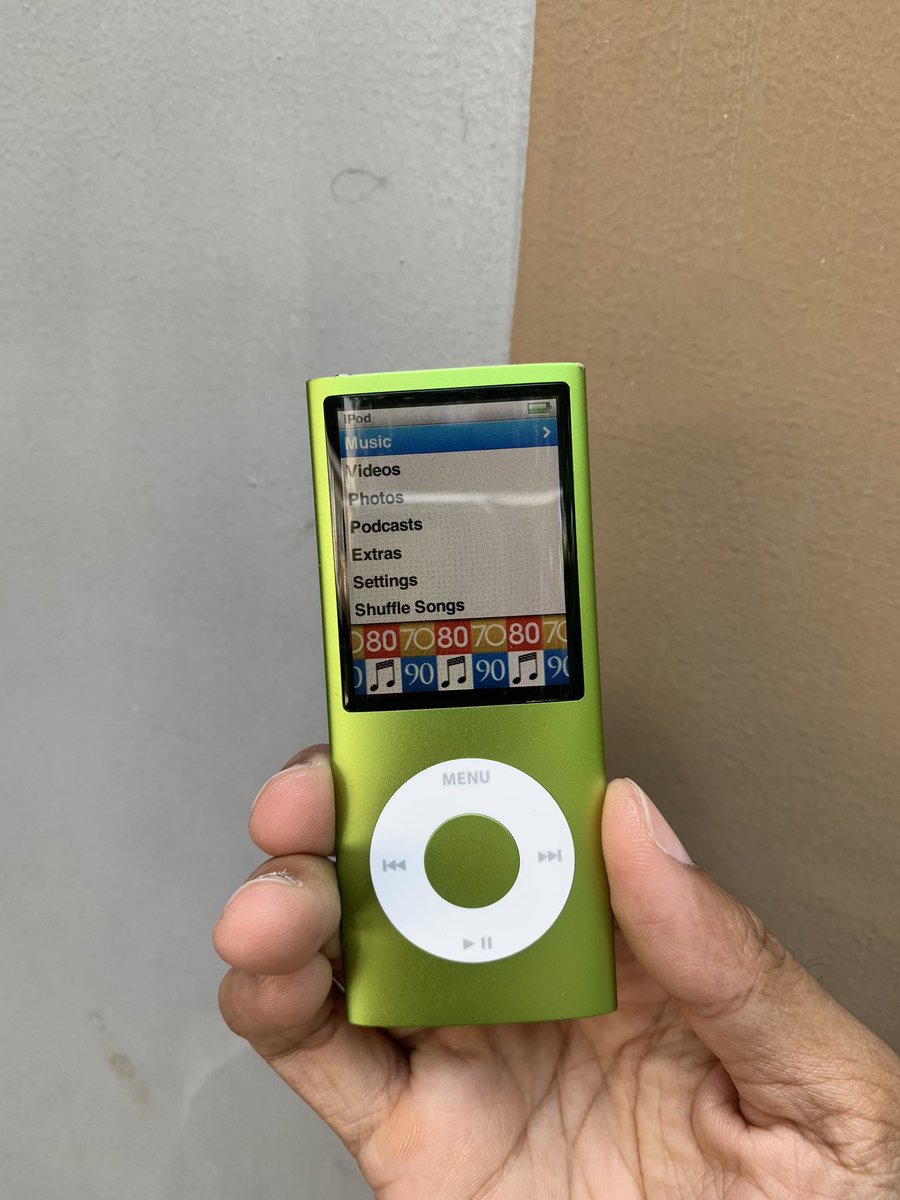 helloyoyeahh's tweet photo. 🟢iPod nano gen 4 (8gb)
🌱990 b.-(รวมส่งแถมสายชาร์จ)
รายละเอียด
-ความจุ 8 gb
-จอดี ไม่ด่าง ไม่ดวง ไม่เส้น
-รอยน้อย
-บอดี้ค่อนข้างใหม่ สีสวย
❌บิ่นมุมบนเล็กน้อย
-ปุ่มล็อคปกติ holdได้
-แบต10ชม.+
-แถมสายชาร์จ
#ipod #ipodnano #ipodnano4 #ipodnano48gb #ipodsecond #ไอพอด #ขายไอพอด https://t.co/OlgPOhUKvs