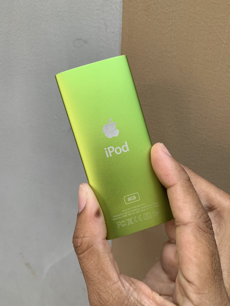 helloyoyeahh's tweet photo. 🟢iPod nano gen 4 (8gb)
🌱990 b.-(รวมส่งแถมสายชาร์จ)
รายละเอียด
-ความจุ 8 gb
-จอดี ไม่ด่าง ไม่ดวง ไม่เส้น
-รอยน้อย
-บอดี้ค่อนข้างใหม่ สีสวย
❌บิ่นมุมบนเล็กน้อย
-ปุ่มล็อคปกติ holdได้
-แบต10ชม.+
-แถมสายชาร์จ
#ipod #ipodnano #ipodnano4 #ipodnano48gb #ipodsecond #ไอพอด #ขายไอพอด https://t.co/OlgPOhUKvs