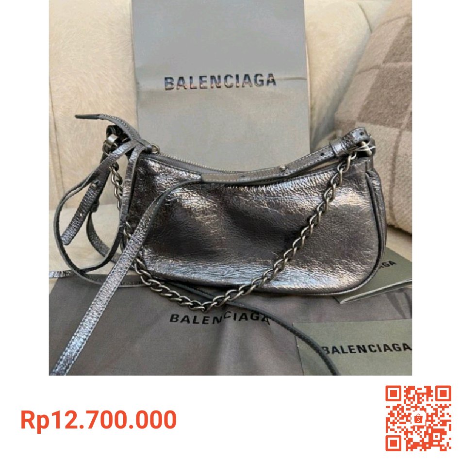 desta_auto's tweet photo. April Mop David Jorji Avsec Hujan Purwakarta Bupati Cantik #Airdrop Paris #tasbranded
#tasauthentic #tasori
Balenciaga le cagole Hanya di Shopee! https://t.co/I0pGWfT0ne #ShopeeID https://t.co/e4683u92dM