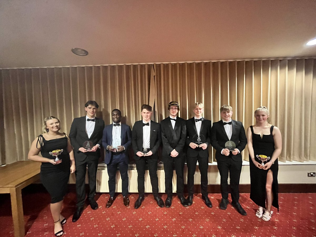 TBSHSSPORT's tweet photo. A truly fantastic evening last night celebrating school rugby. Honours caps given to Mr Paine and Liam Taylor and awards given you to the players in the 1st,2nd and Girls team. Thanks a lot to the guys @StortfordGolf for all their efforts! https://t.co/RaxsXvSnwf