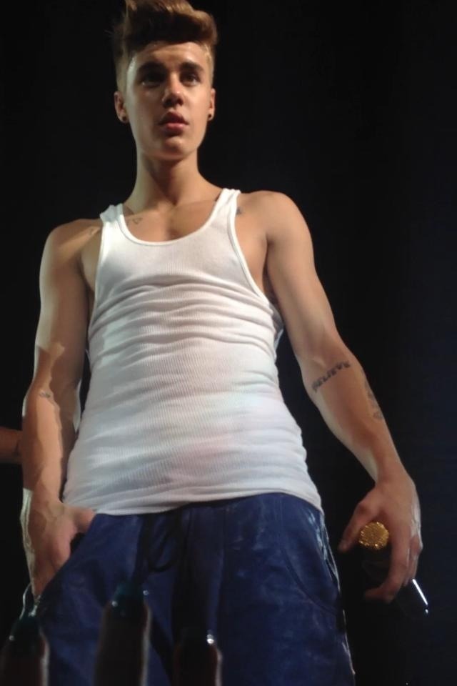 ً (@bieberarchive_) on Twitter photo 