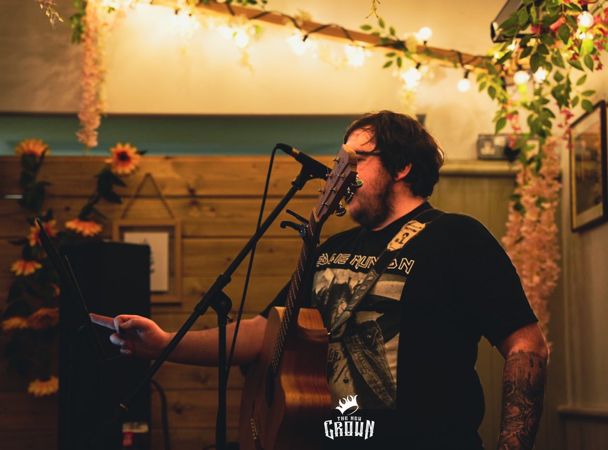 TheNewCrownInn's tweet photo. Kyle Smith from Friday night https://t.co/TauVejQxyb