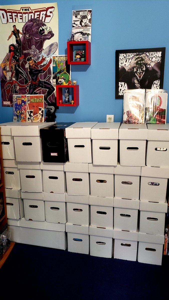 comics_chasing's tweet image. Update on the nerdcave! #nerdcave #comicslife