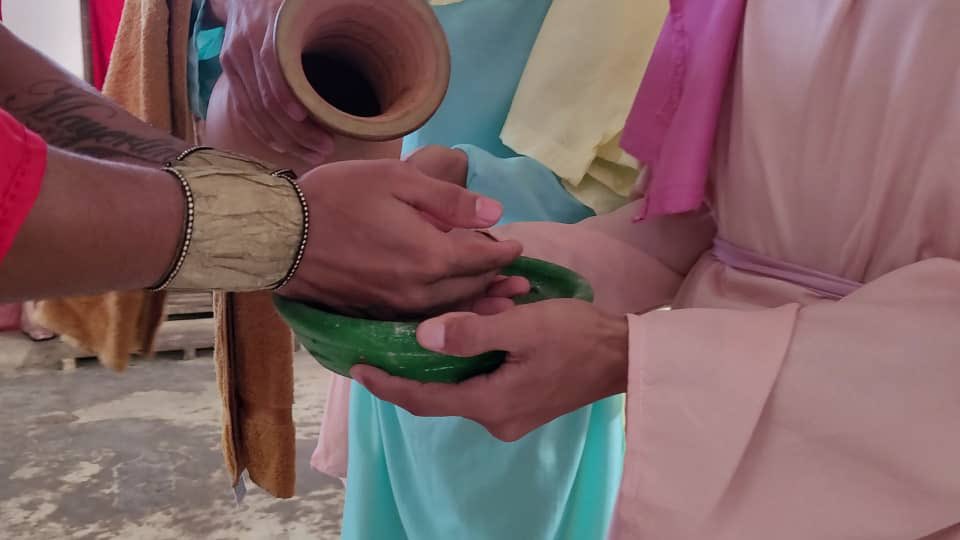 Derecho_paz's tweet photo. Obras teatrales en Semana Santa

Garantizando la libertad de culto establecida en el artículo 59 de la Constitución de la República Bolivariana de Venezuela, privados y privadas de libertad se preparan para conmemorar la Semana Santa con actividades religiosas. 
#DomingoDeRamos https://t.co/HzEKmHTnNz