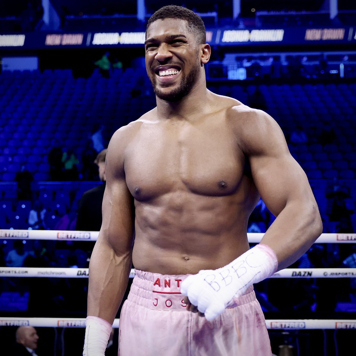 In complete control 💯 Huge congrats to our team owner @anthonyjoshua for his win against Franklin at the O2 👊 #258Racing