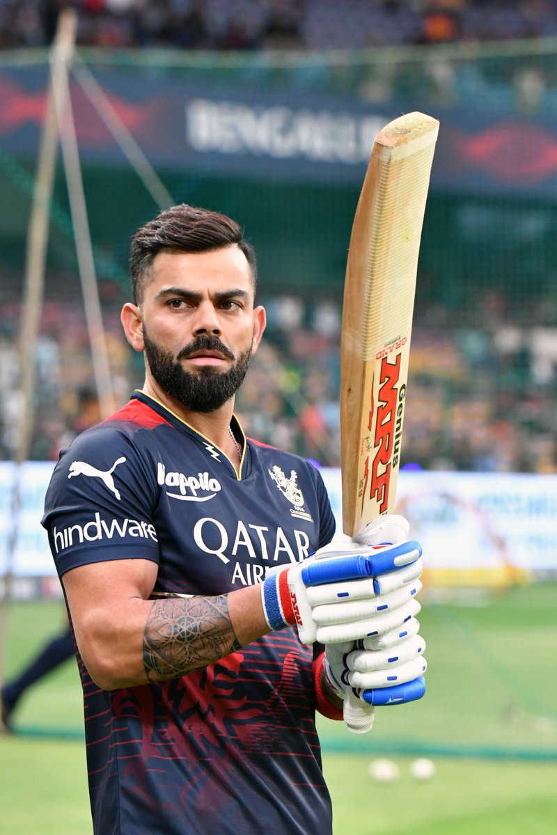 IPL's tweet photo. Ready to hit the ground running in Bengaluru 🔥🔥

Follow the match ▶️ https://t.co/ws391sGhme

#TATAIPL | #RCBvMI | @imVkohli https://t.co/AInKpmDmpf
