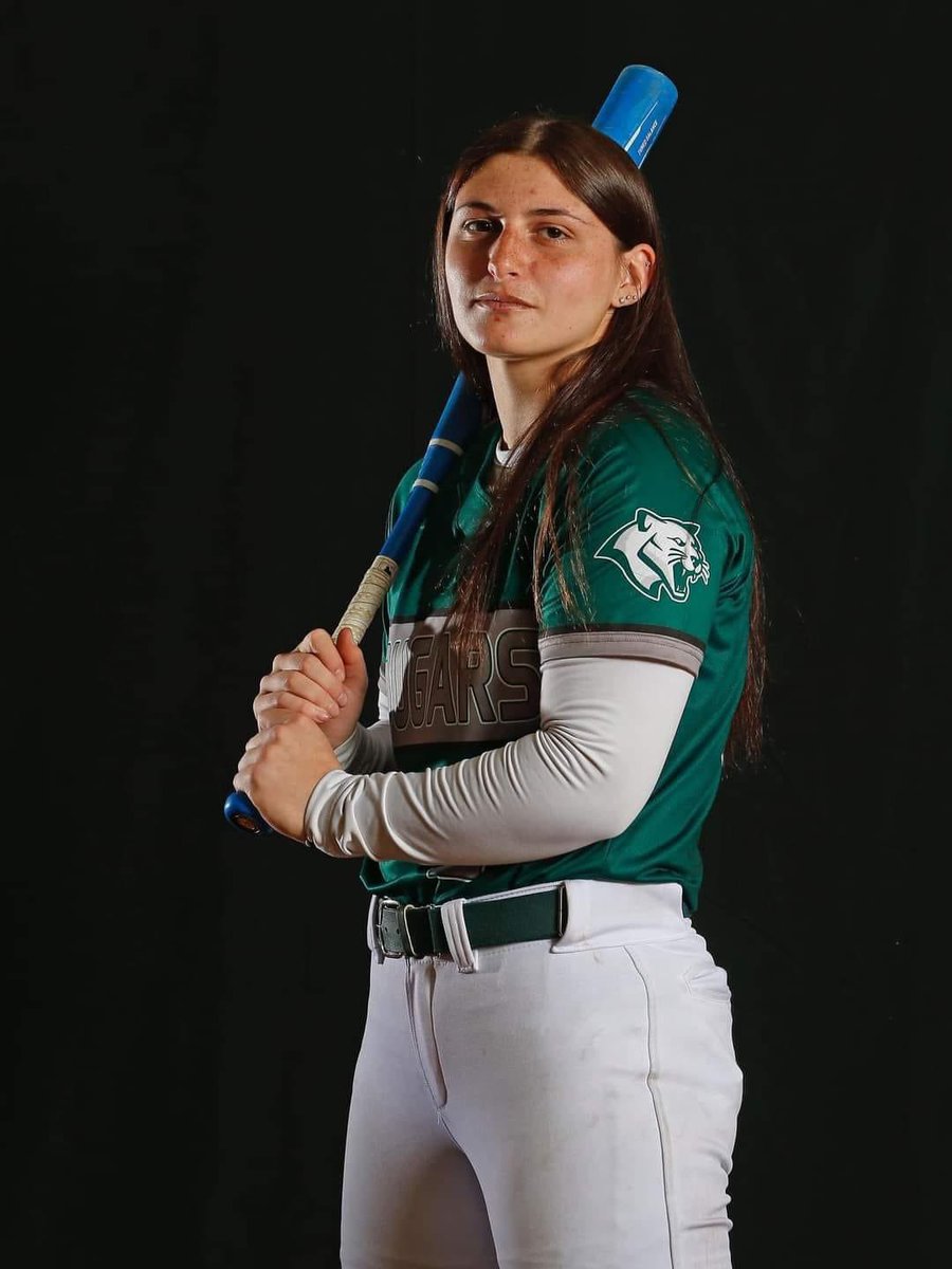 bmchsd's tweet photo. 🥎 Two @BellmoreJFK Cougars were named to @Newsday’s Top 100 Softball Players for 2023. Way to go Gianna Costaro and Sami Levine. https://t.co/5oncF6clEI