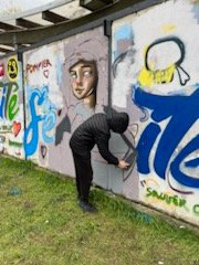 LpMorette's tweet photo. A l'issue d'une semaine de pratique, ça y est, la fresque a pris forme ! Merci à Boris Botz et aux élèves de 3e PM👍👍👍
#passculture #EAC
@helloborisbobz 
@daac_nancy_metz 
@SFanucchi1 
@agnesmitzner2 https://t.co/myVlYaWgxZ