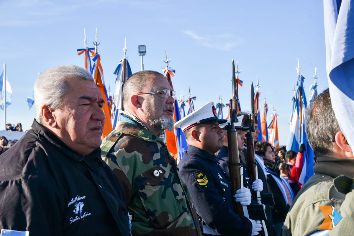 PrensaLegisTDF's tweet photo. Acto central en #RioGrande por el Día del Veterano y Caídos en la Guerra de Malvinas 
#MalvinasNosUne #LegisTDF https://t.co/Z6P2hHLvxC