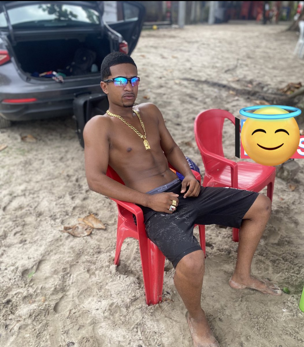 Deus abençoe mais um ano de vida 
2.0 na rajadaa 👋🏽🏄🏽‍♂️❤️