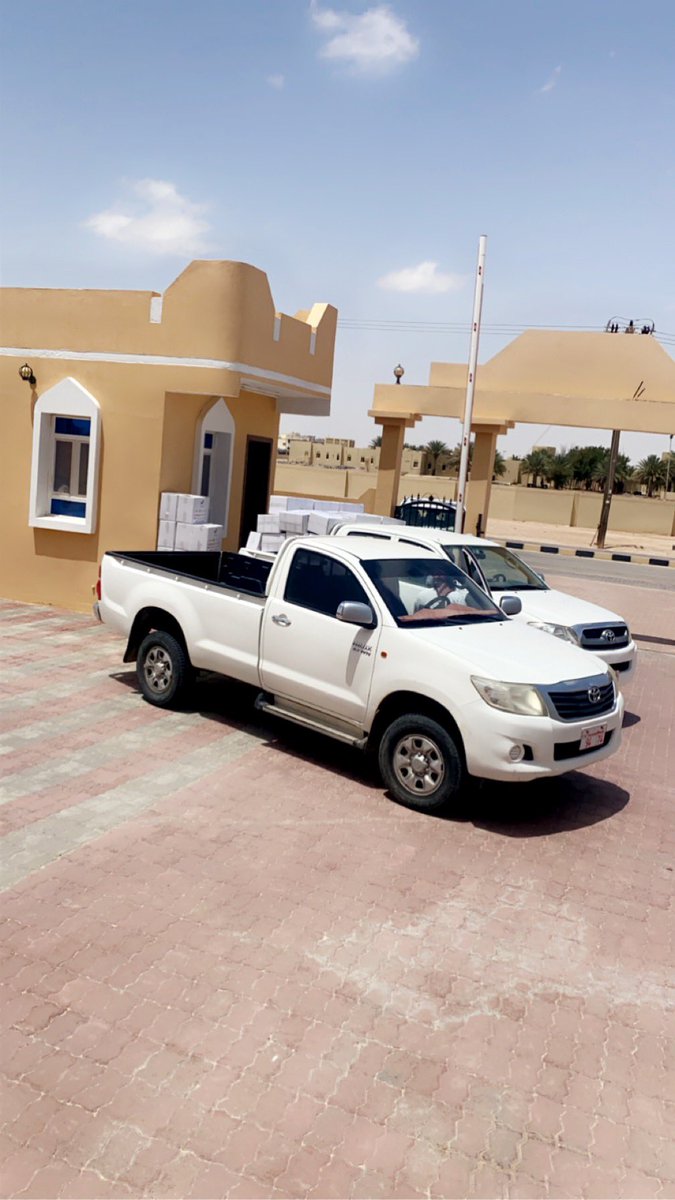 OCCI_Wusta's tweet photo. في إطار المسؤولية المجتمعية التي توليها غرفة تجارة وصناعة عُمان، وبالتعاون مع وزارة التجارة والصناعة وترويج الاستثمار  فقد قام فرع الغرفة بمحافظة الوسطى بتوزيع ما يقارب ٤٠٠ طرد رمضاني لكل ولاية ١٠٠ طرد بها منتجات عُمانية، بالتنسيق مع مكاتب الولاة في المحافظة والفرق الخيريّة. https://t.co/kjGAimtvuJ