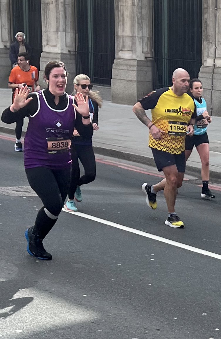 DavidCancerFund's tweet photo. Absolutely loved seeing the runners today at #LLHalf especially @Clairehump3 who smashed it! Well done Claire! https://t.co/Kit6kmTC2Y