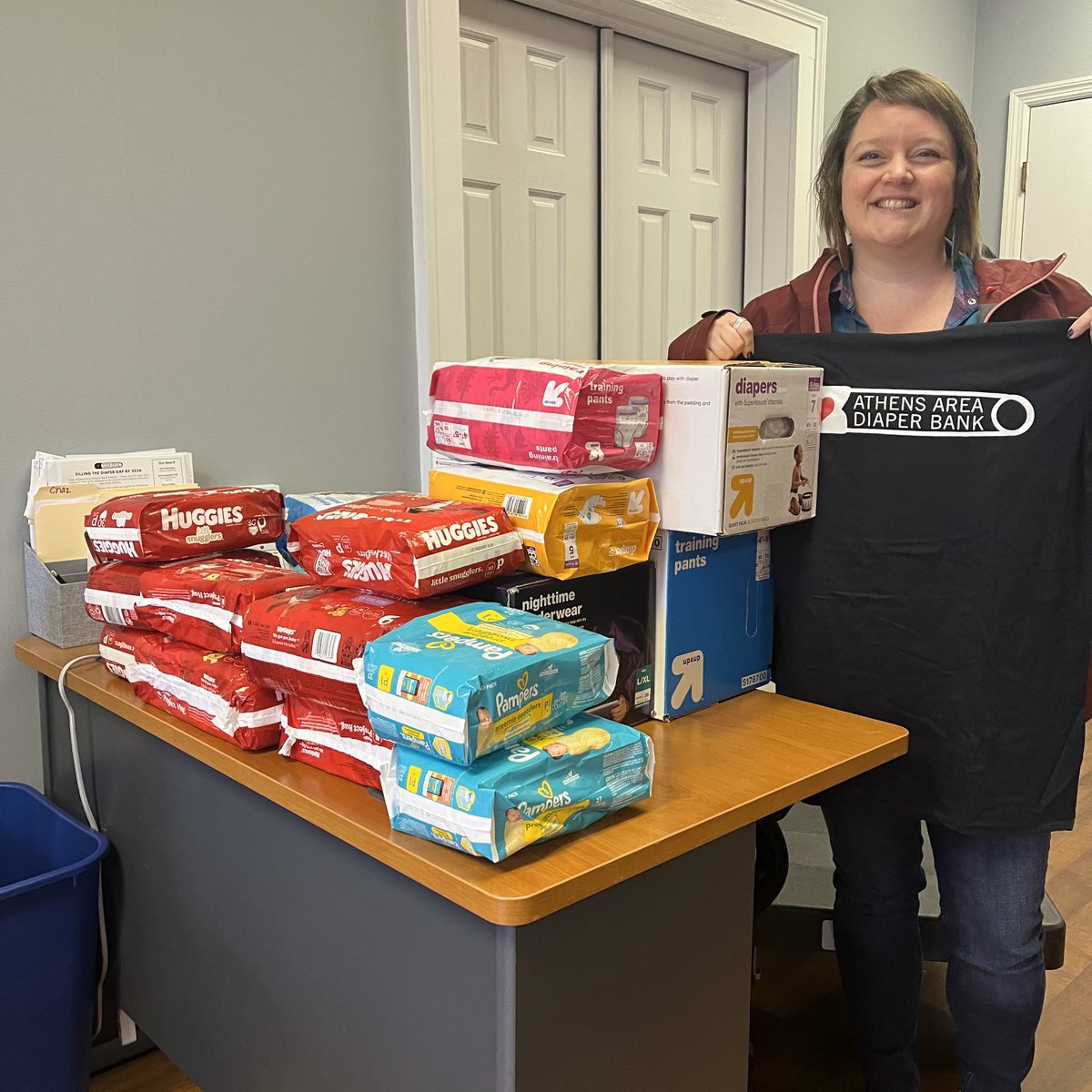 Got Diapers? 🤔 Bring'em by!

Amazing individuals like Rainey keep the AADB warehouse stocked!

Stop by our warehouse anytime between 9 and Noon (M, W, F) to drop off diapers.

#EndDiaperNeed #AthensAreaDiaperBank