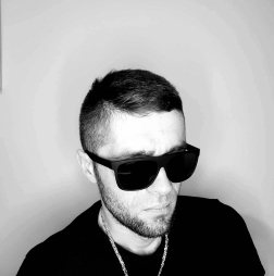 BerlinMusicStat's tweet photo. NEW 🔥@DjGabrielSchmot I believe in you (Original Mix) #techno #DenHaag #berlinmusicstation https://t.co/U7TI7eh0vX #Berlin #music #artists #djs #bands #events #voting #indiemusic #singersongwriter #Entrepreneurship #fairstreaming #venues #funding #nfts #ChatGPT #community #news #musicproducer #startup