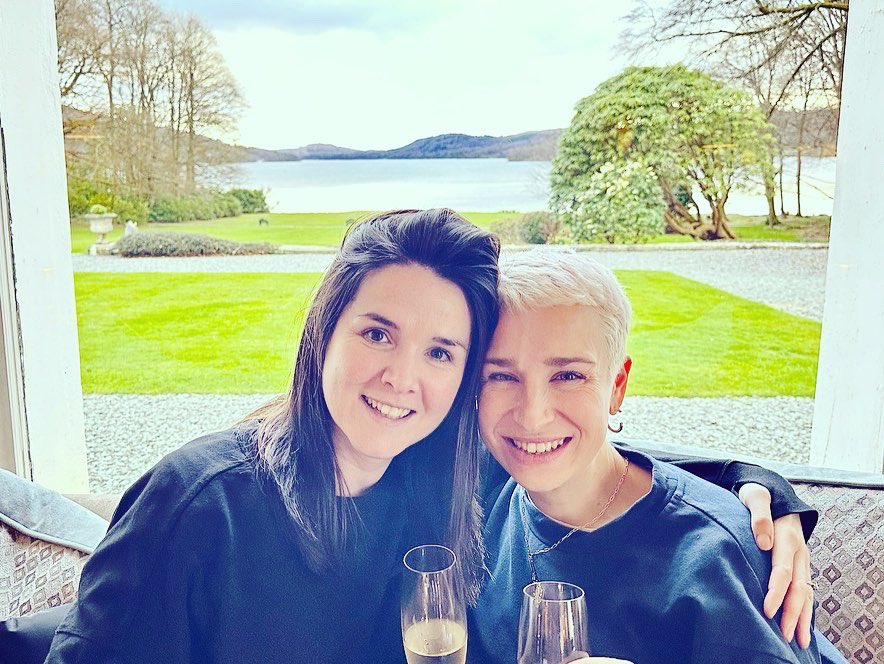 hannahs7's tweet photo. 24hrs of lovely views, great company, gorgeous food&amp;wine #windermere #storrshall ☀️ https://t.co/evUbKrMmCd