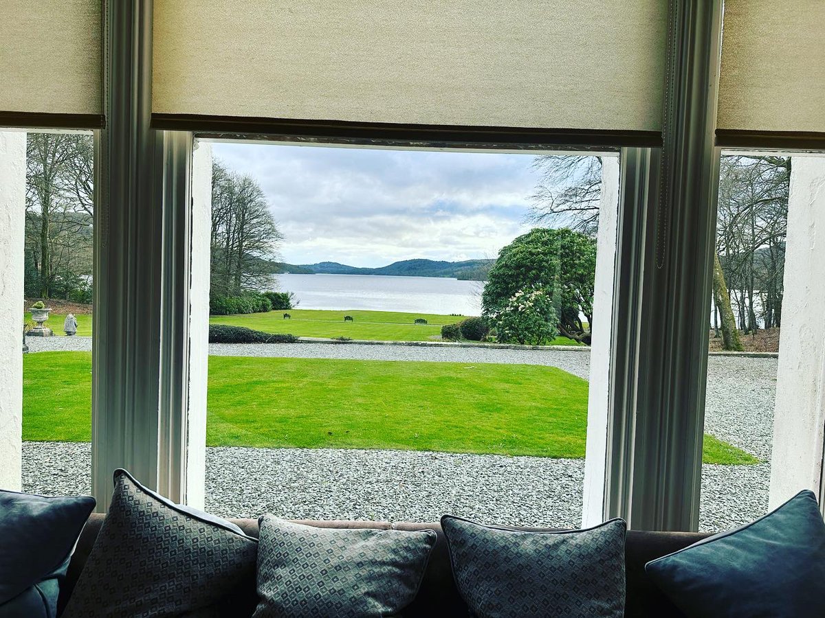 hannahs7's tweet photo. 24hrs of lovely views, great company, gorgeous food&amp;wine #windermere #storrshall ☀️ https://t.co/evUbKrMmCd