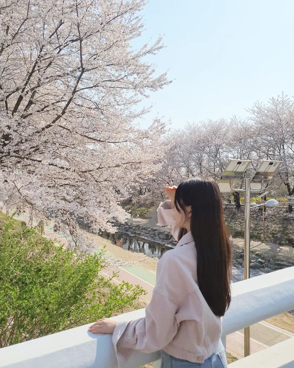 H2H_NEWS's tweet photo. [📷] 230402 awesomehaeun IG update 

📎https://t.co/GzSKz0yTNP
📎https://t.co/g0NTL4WYLD

#NAHAEUN #나하은 #smtrainee #SM연습생 https://t.co/WROuDqzq6U